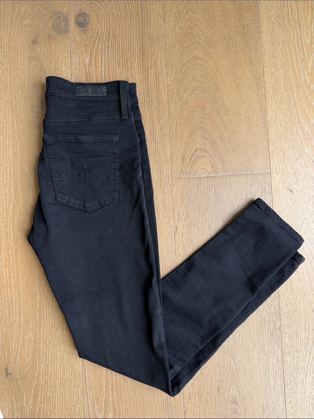Ag Adriano Goldschmied Farrah Black Skinny Jeans